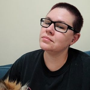 Meet your Posher, Hillary